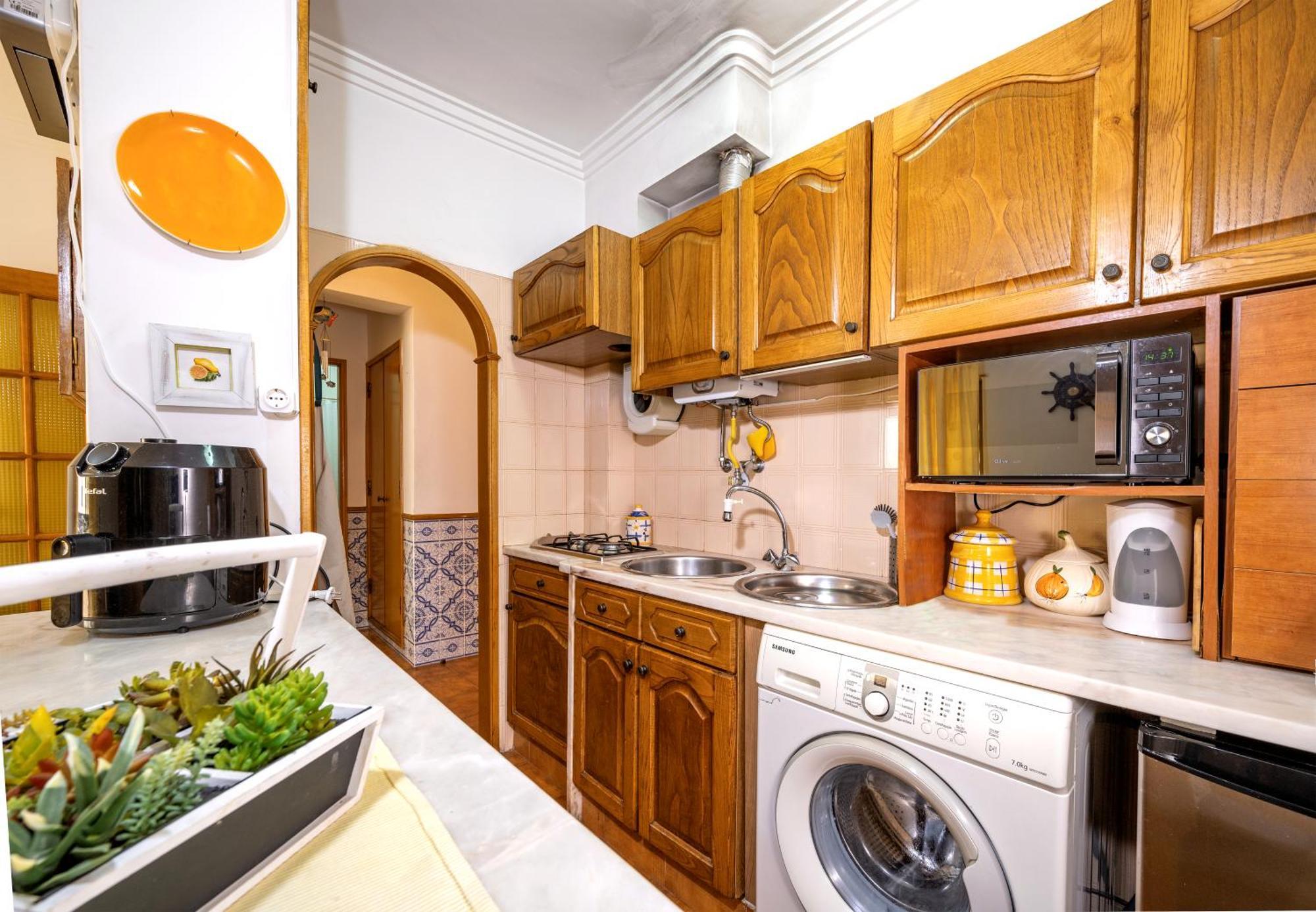 Cozy Apartment Near The Beach In Costa De Caparica エクステリア 写真