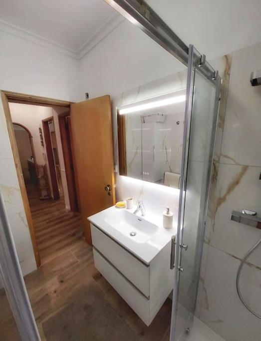 Cozy Apartment Near The Beach In Costa De Caparica エクステリア 写真